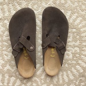 Birkenstock clogs, never worn